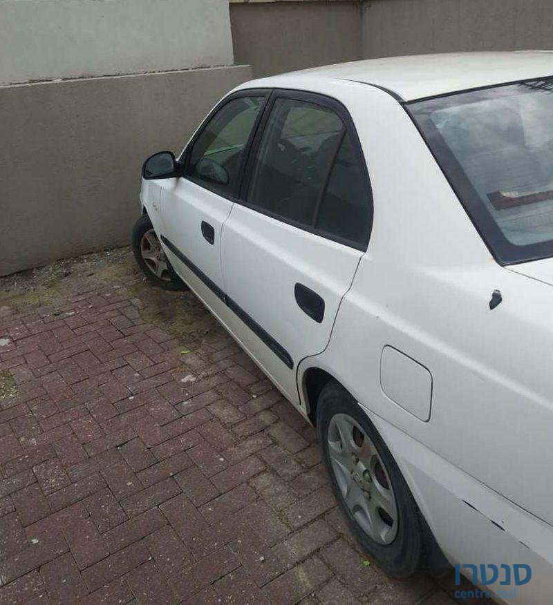 2006' Hyundai Accent יונדאי אקסנט photo #1