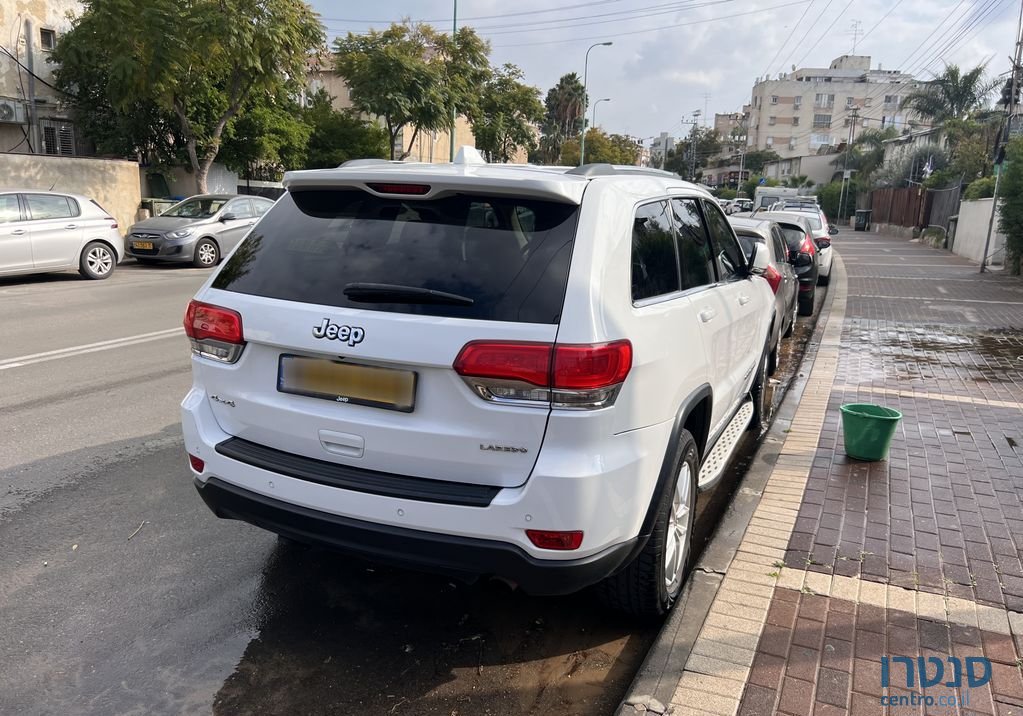 2018' Jeep Grand Cherokee ג'יפ  גרנד צ'ירוקי photo #3