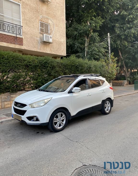 2012' Hyundai ix35 יונדאי photo #3