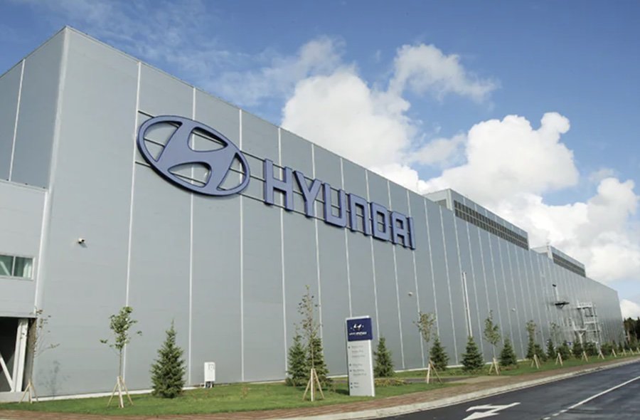 Hyundai не решается уйти из России и продлил простой завода до декабря