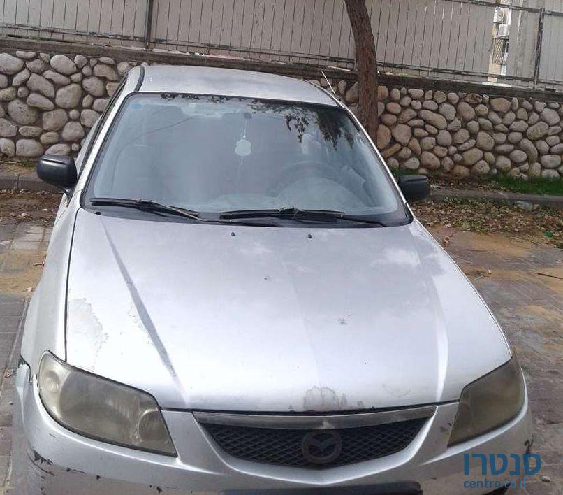 2002' Mazda 323 מאזדה photo #3
