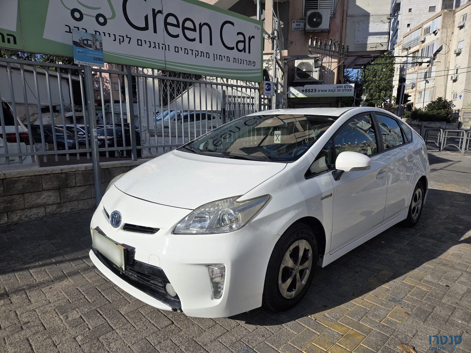 2016' Toyota Prius photo #1