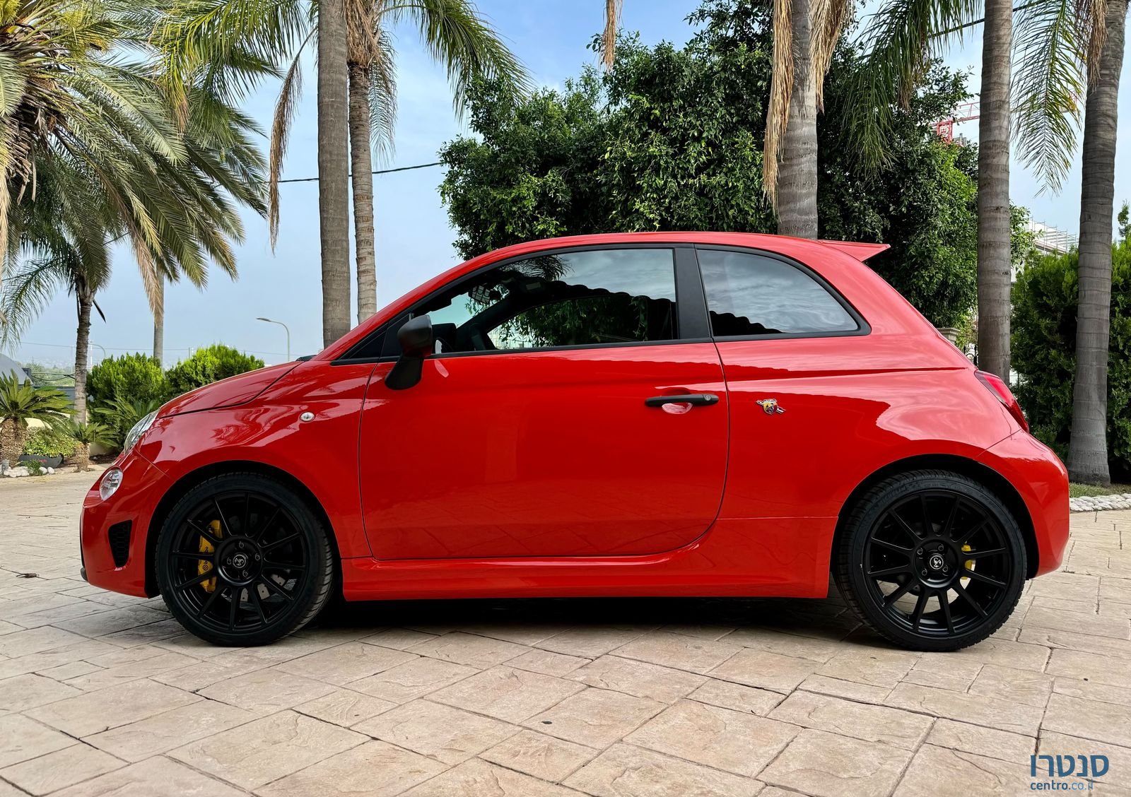 2024' Fiat Abarth 500 אבארט photo #1