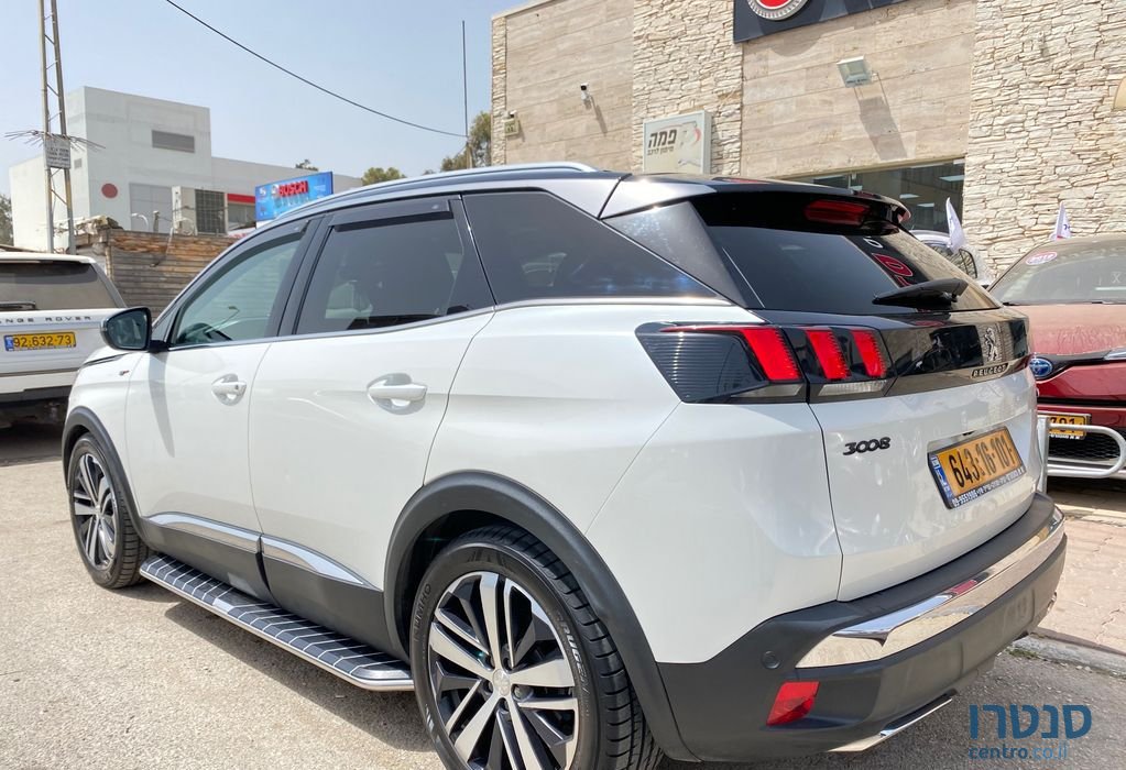 2019' Peugeot 3008 פיג'ו photo #6