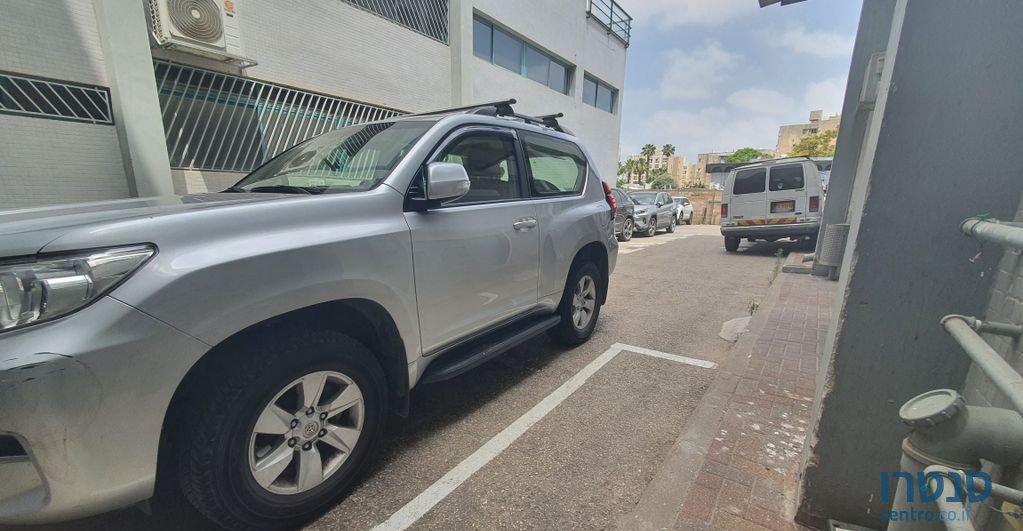2019' Toyota Land Cruiser טויוטה לנד קרוזר photo #1