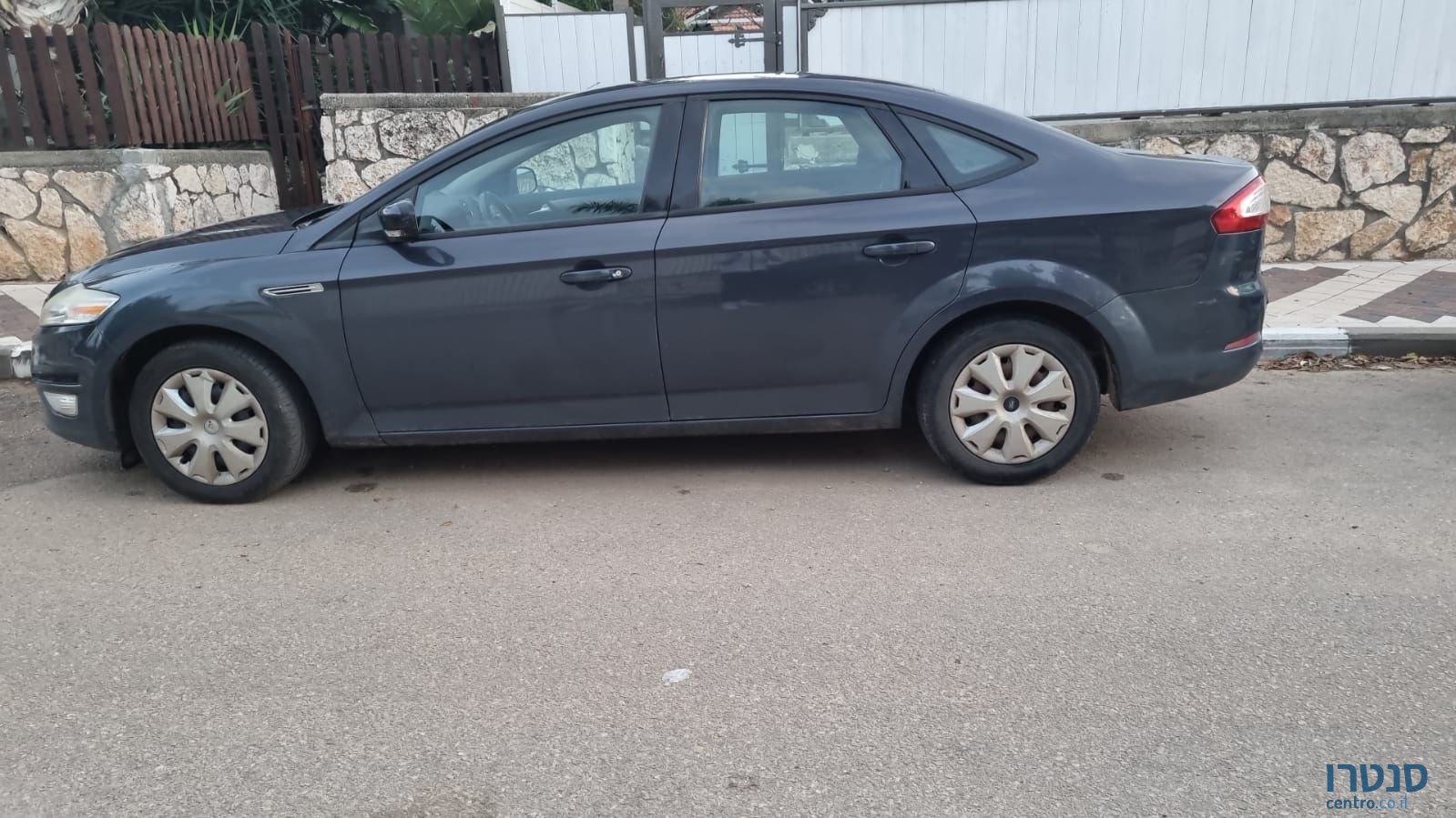 2011' Ford Mondeo פורד מונדאו photo #2