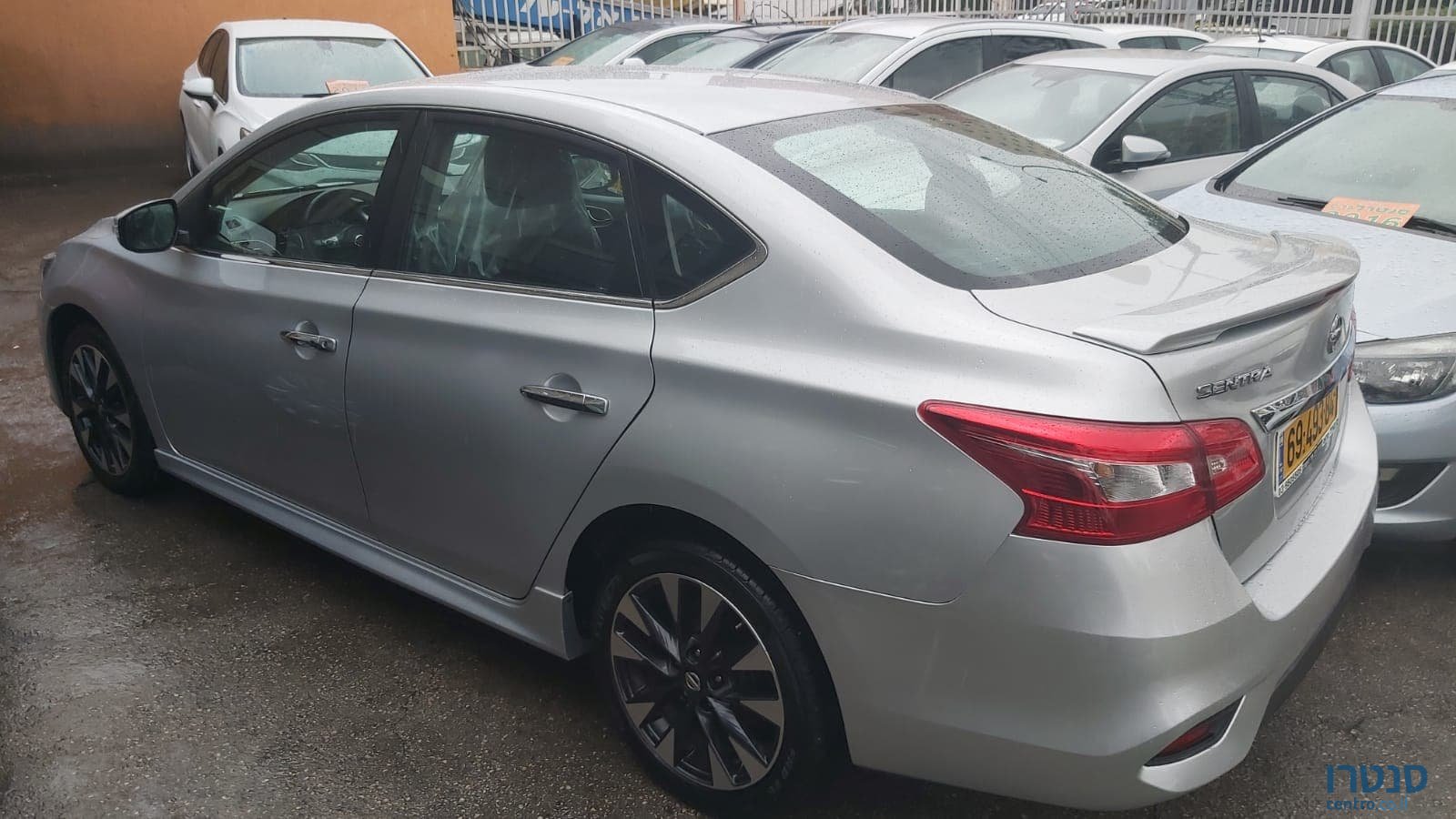 2017' Nissan Sentra photo #2