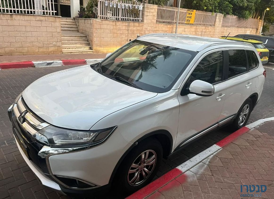 2016' Mitsubishi Outlander מיצובישי אאוטלנדר photo #1
