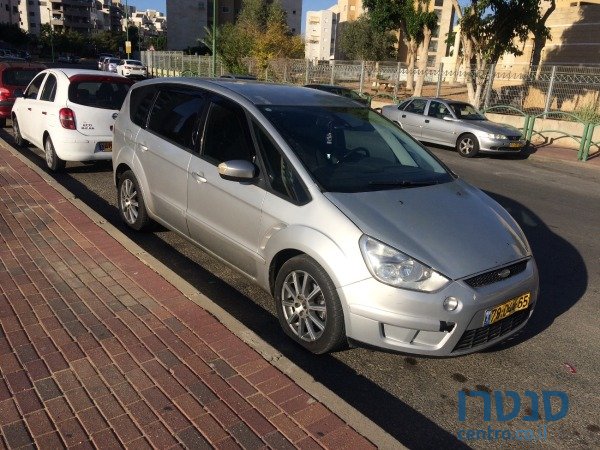 2008' Ford S-Max photo #1