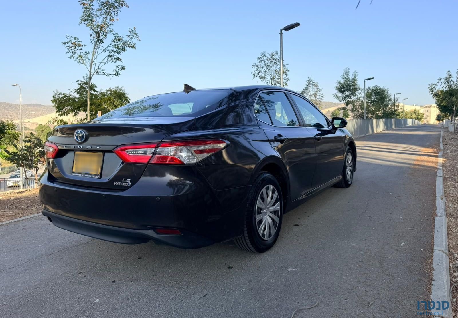 2021' Toyota Camry טויוטה קאמרי photo #4