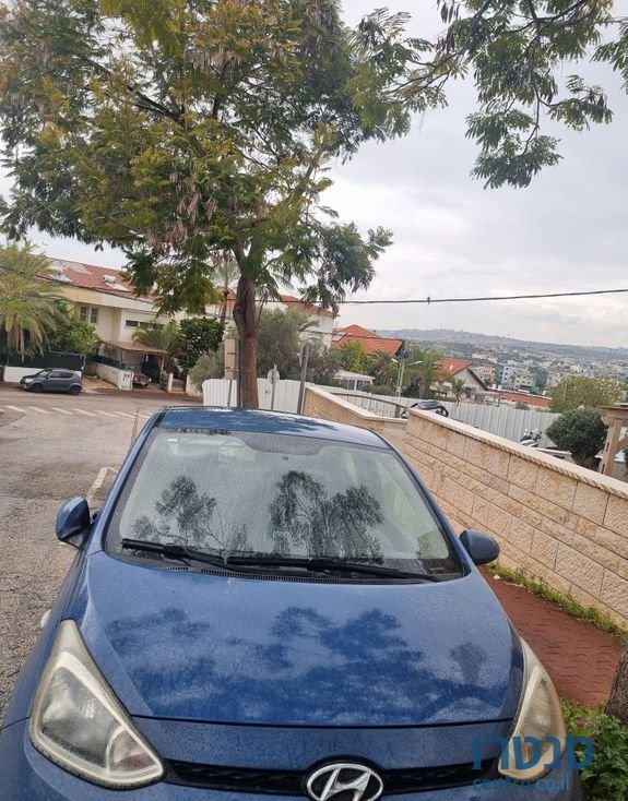 2015' Hyundai i10 יונדאי photo #1