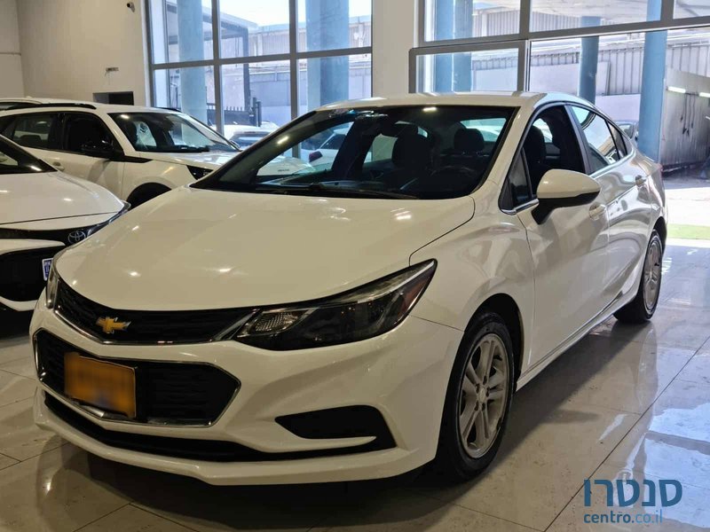 2019' Chevrolet Cruze photo #1