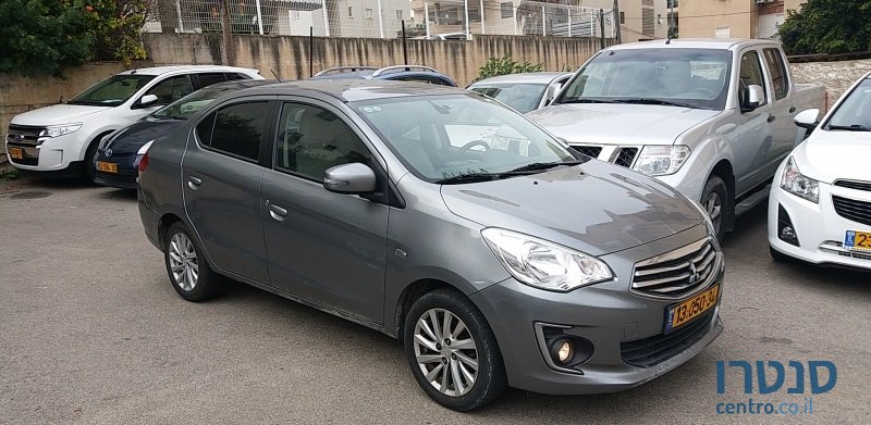 2015' Mitsubishi Attrage photo #1