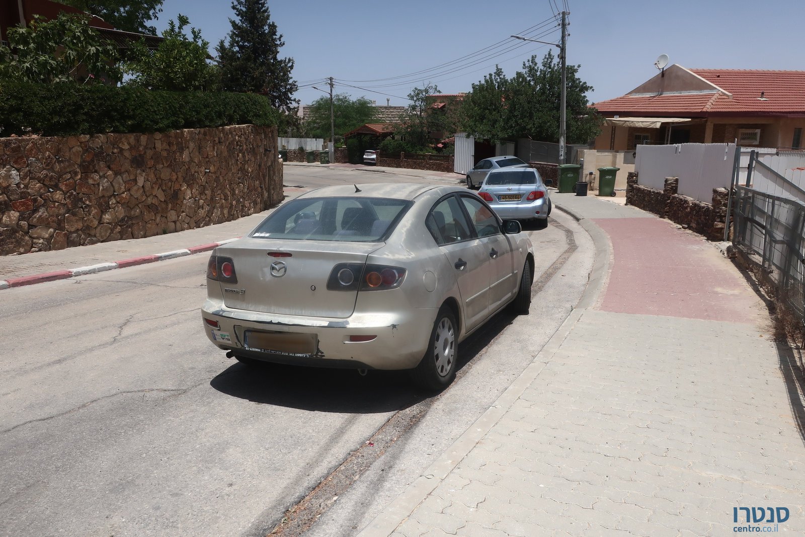 2005' Mazda 3 photo #5