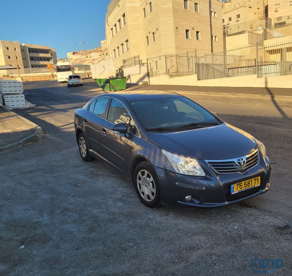 2010' Toyota Avensis טויוטה אוונסיס photo #3