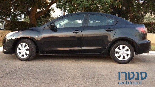 2010' Mazda 3 photo #1