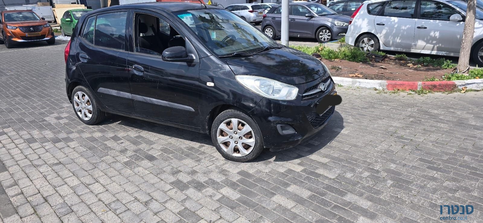 2011' Hyundai i10 יונדאי photo #1