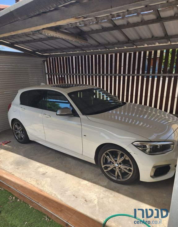 2017' BMW 1 Series ב.מ.וו סדרה 1 photo #2