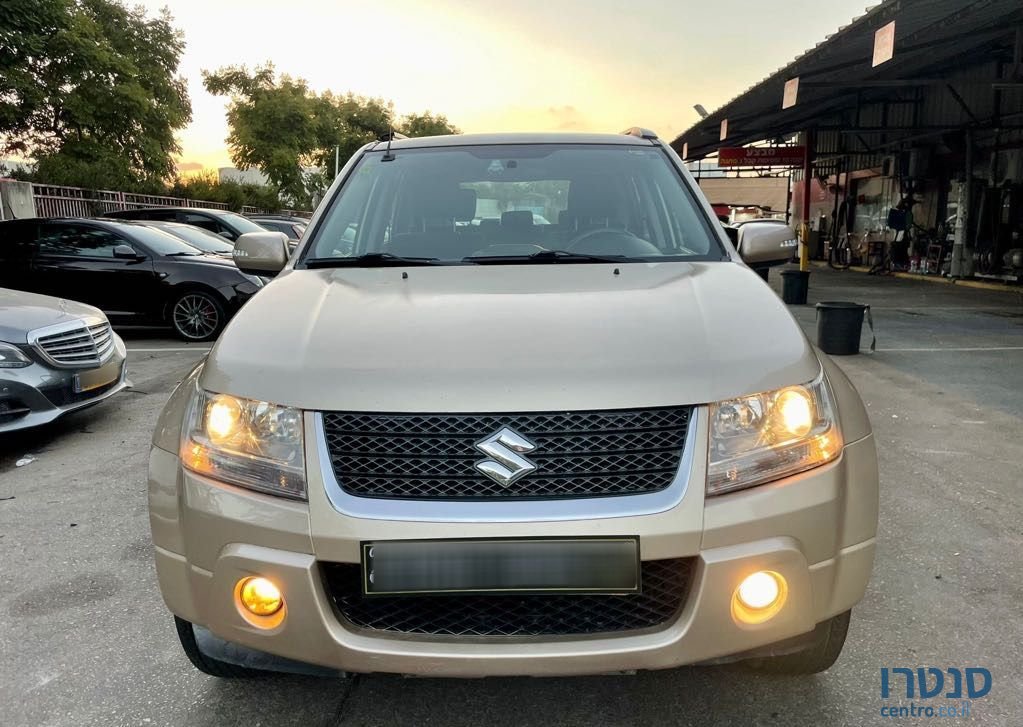 2010' Suzuki Grand Vitara סוזוקי גרנד ויטרה photo #5