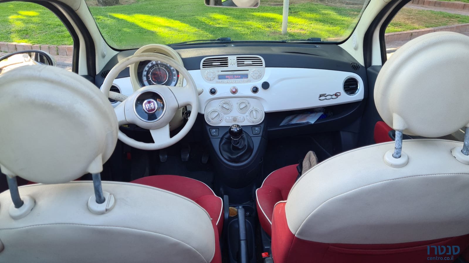 2011' Fiat 500 photo #4