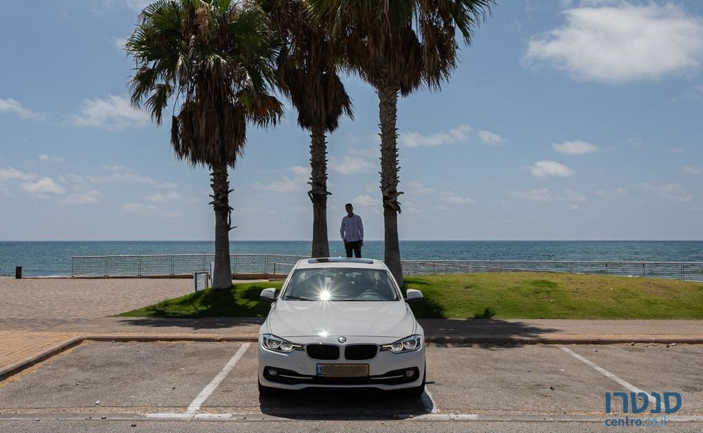 2017' BMW 3 Series ב.מ.וו סדרה 3 photo #6