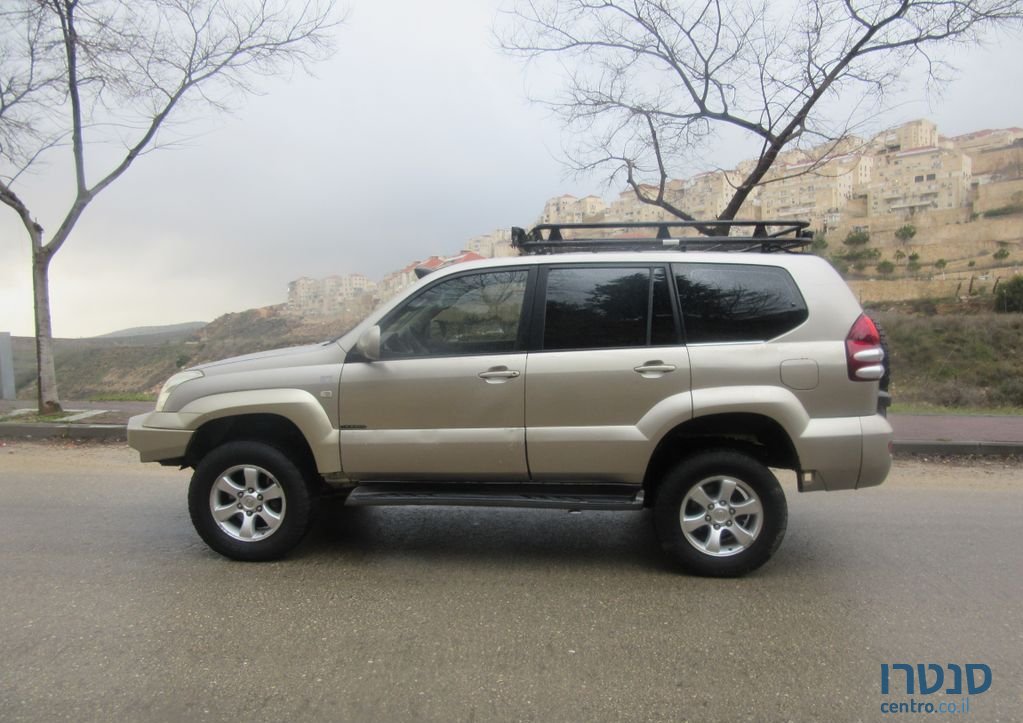 2004' Toyota Land Cruiser טויוטה לנד קרוזר ארוך photo #1
