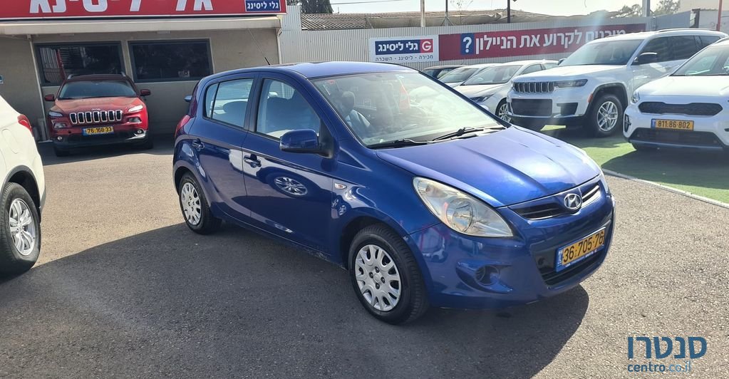 2011' Hyundai i20 יונדאי photo #4