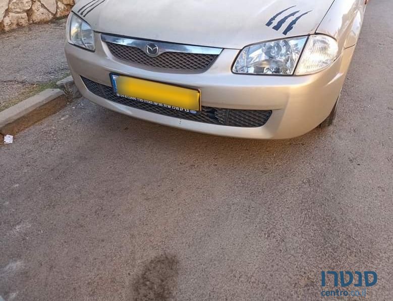 2001' Mazda 323 מאזדה photo #2