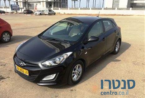 2014' Hyundai I30 פרמיום ‏1600 photo #1