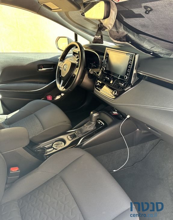 2021' Toyota Corolla טויוטה קורולה photo #2