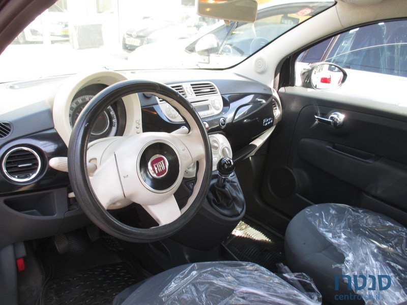 2013' Fiat 500 photo #2