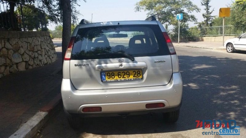 2006' Suzuki Ignis photo #3