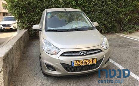 2013' Hyundai i10 יונדאי photo #1