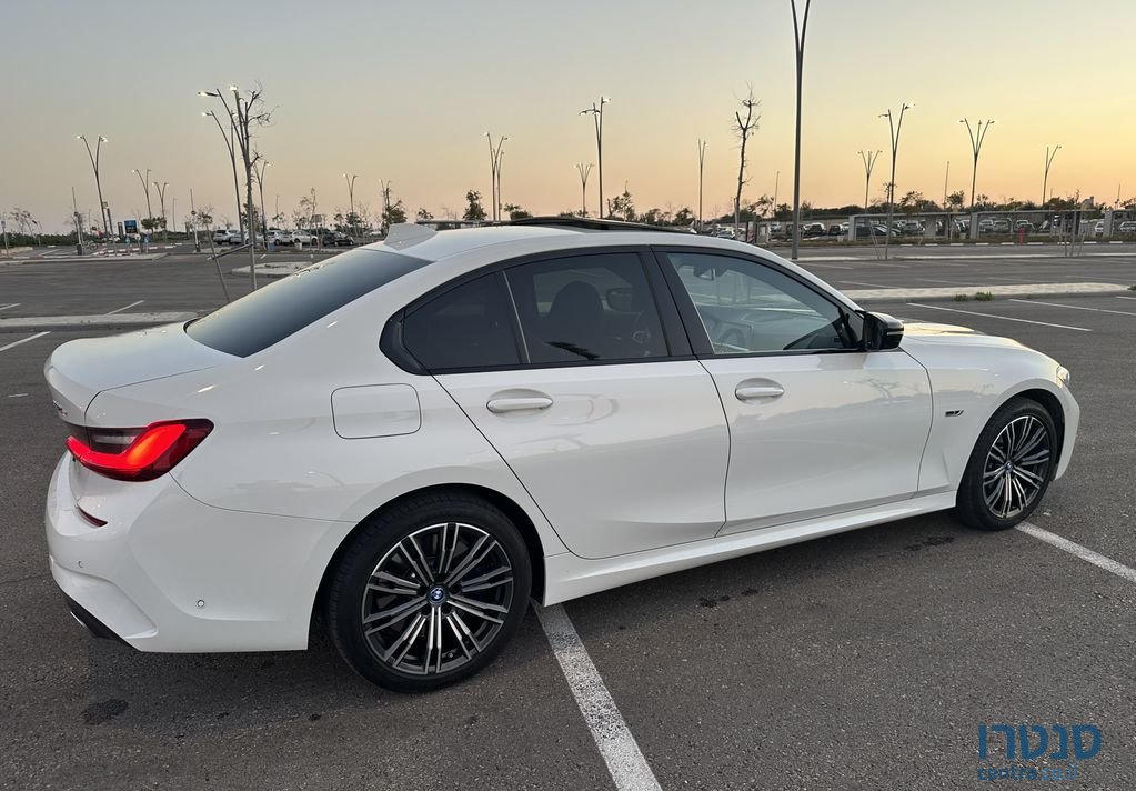 2022' BMW 3 Series ב.מ.וו סדרה photo #6