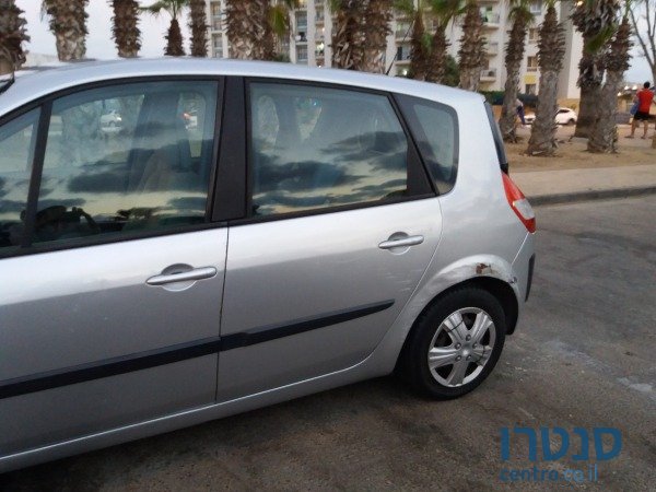 2004' Renault Scenic photo #2