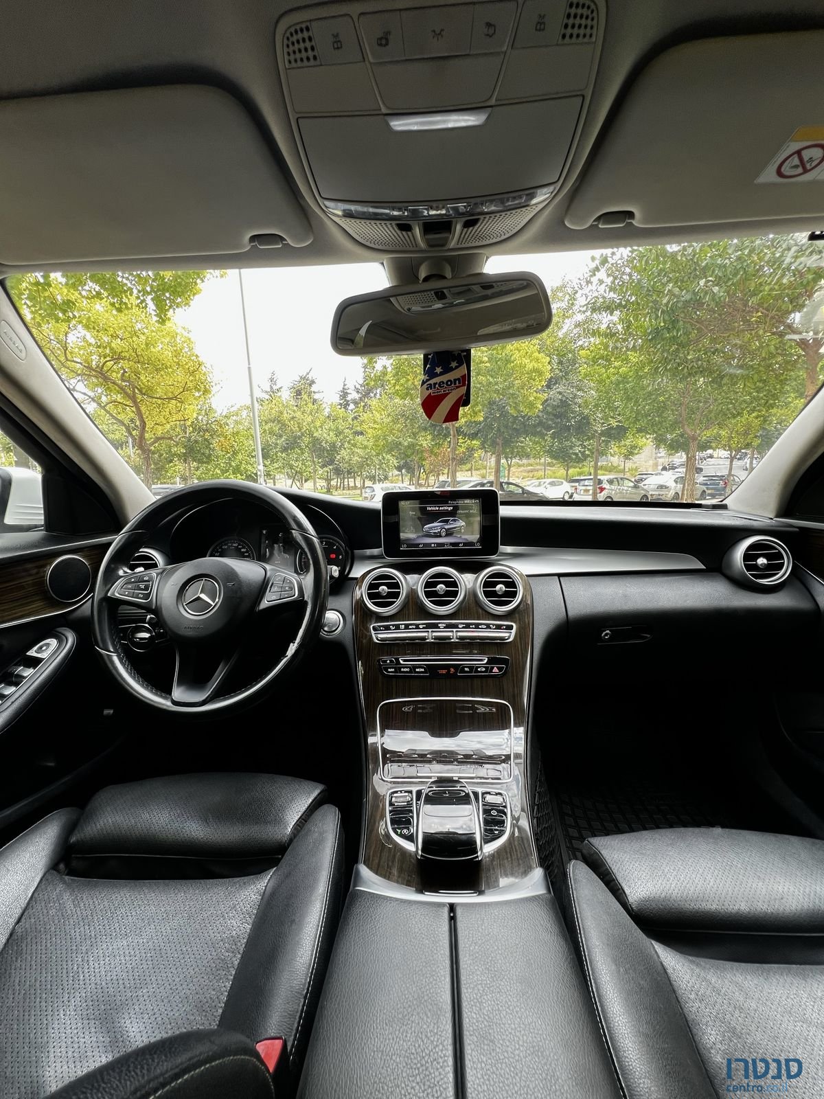 2017' Mercedes-Benz 220 מרצדס photo #3