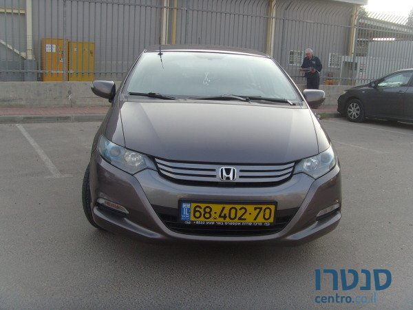 2010' Honda Insight photo #2