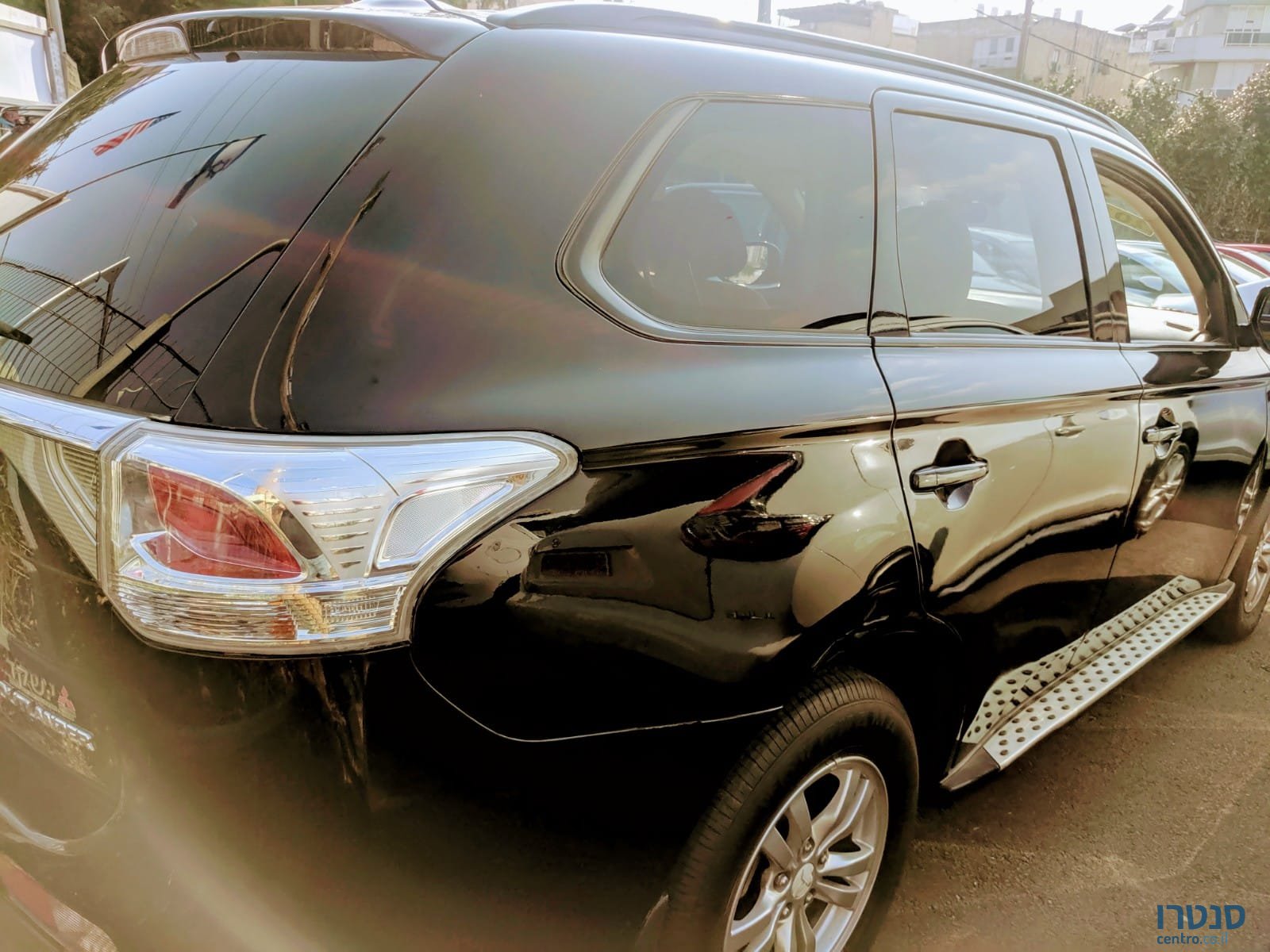 2013' Mitsubishi Outlander photo #4