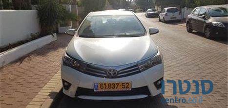 2013' Toyota Corolla טויוטה קורולה photo #2