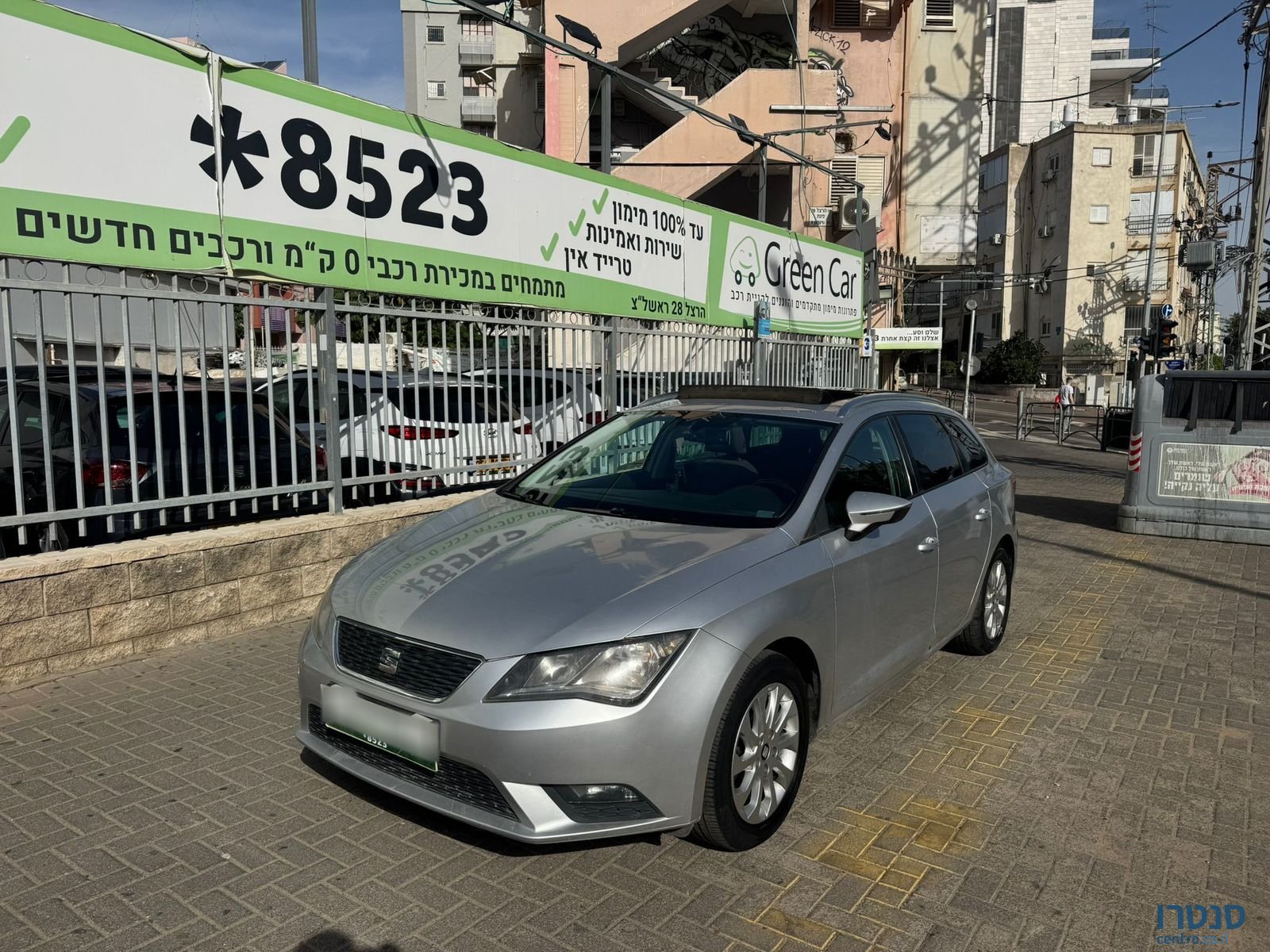 2016' SEAT Leon photo #1