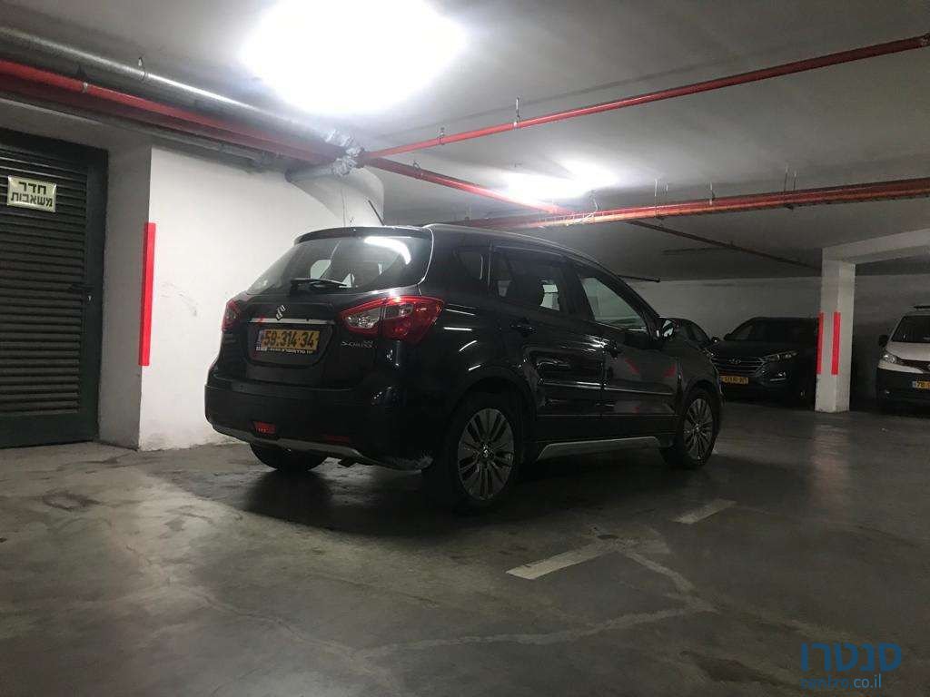2015' Suzuki Crossover סוזוקי קרוסאובר photo #2
