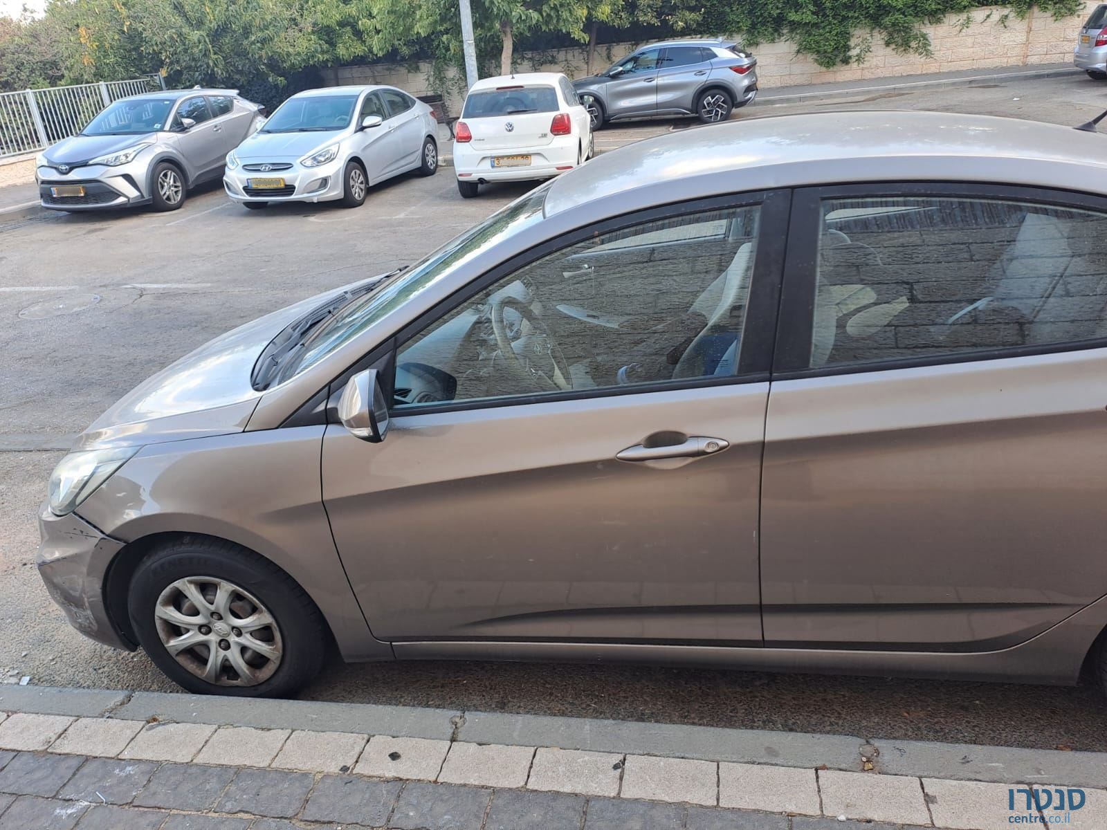 2014' Hyundai i25 יונדאי photo #4