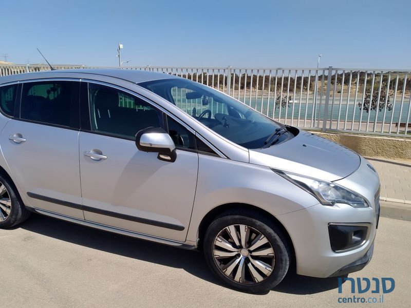 2016' Peugeot 3008 פיג'ו photo #2