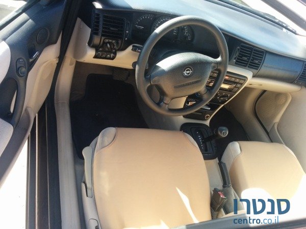 2000' Opel Vectra photo #5