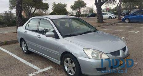 2005' Mitsubishi Lancer 1600 photo #2