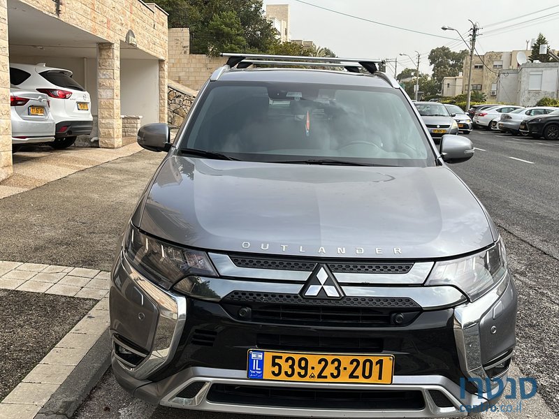 2019' Mitsubishi Outlander מיצובישי אאוטלנדר photo #1