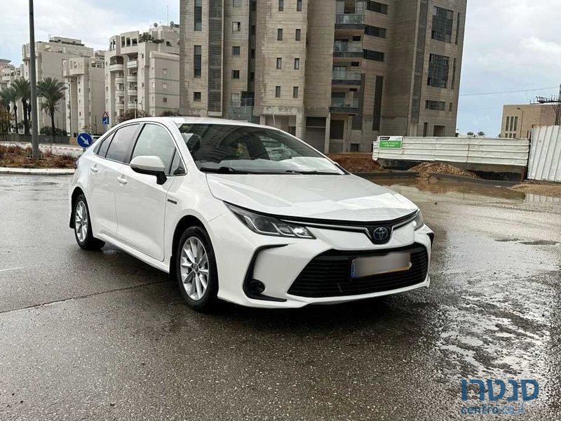 2019' Toyota Corolla טויוטה קורולה photo #2