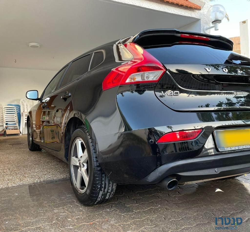 2017' Volvo V40 וולוו photo #1