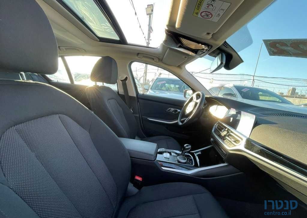 2022' BMW 3 Series ב.מ.וו סדרה 3 photo #6