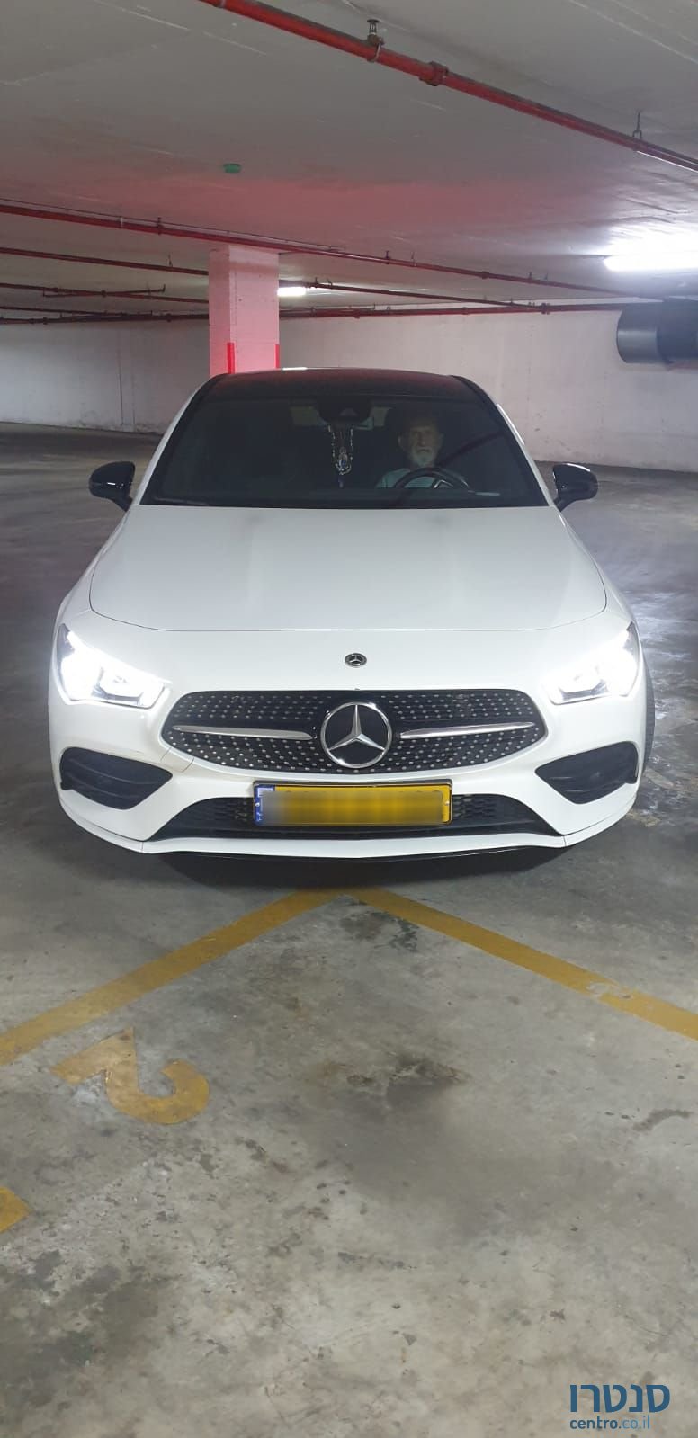 2022' Mercedes-Benz 180 מרצדס photo #4